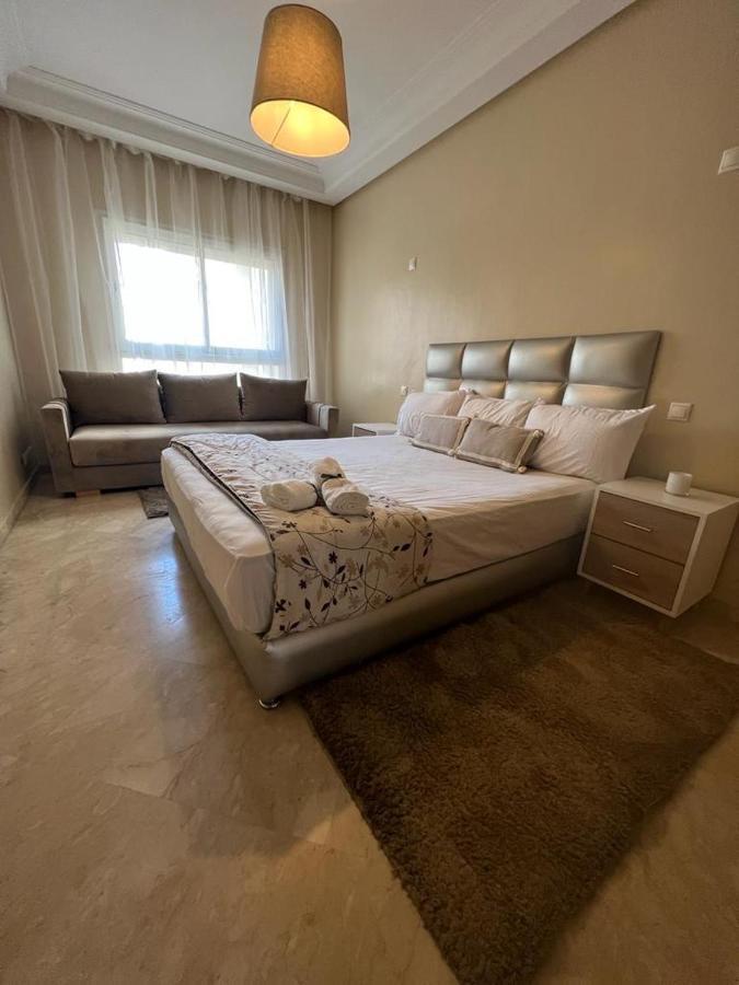 Socrate Luxury Family Parking Fibre *